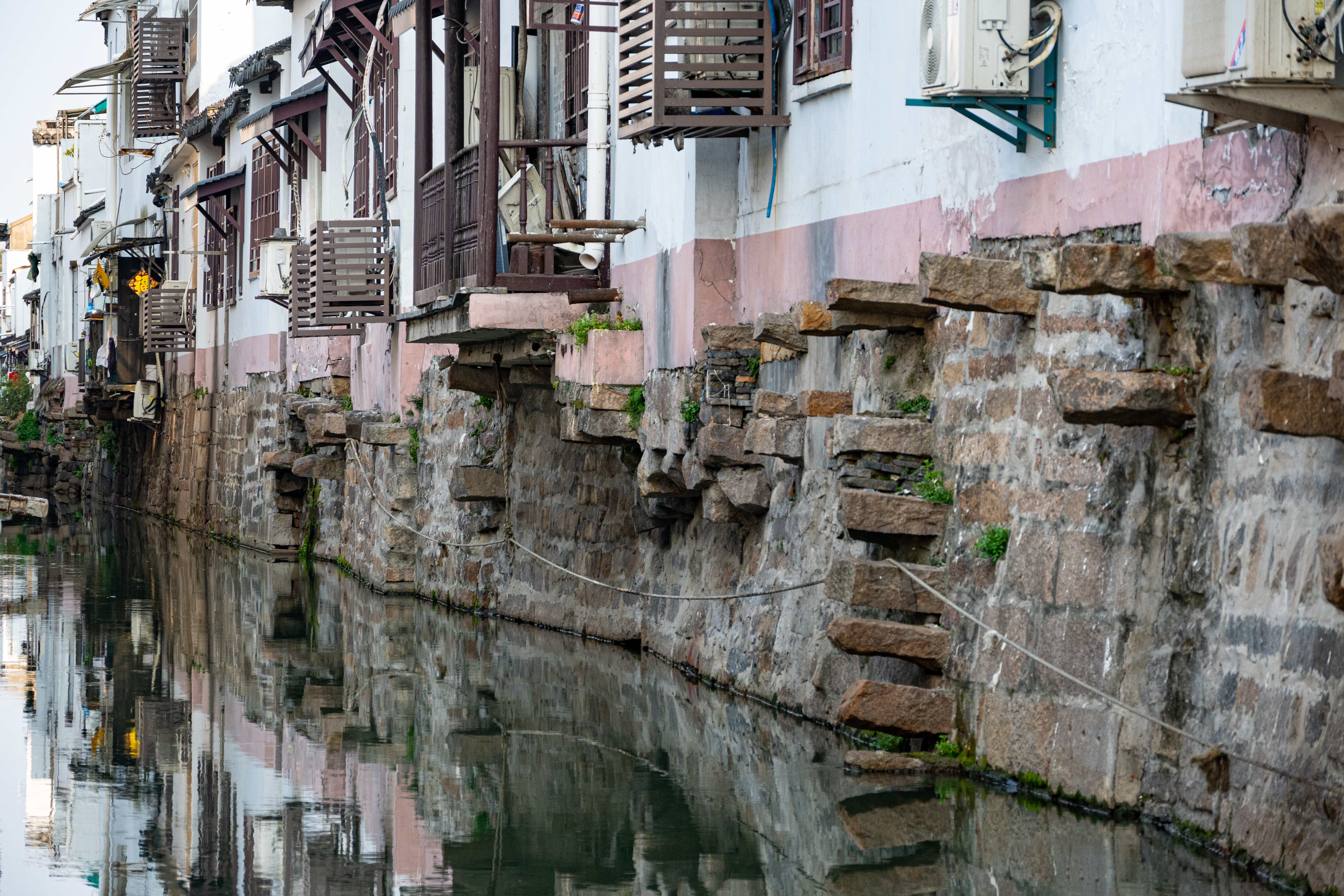 河